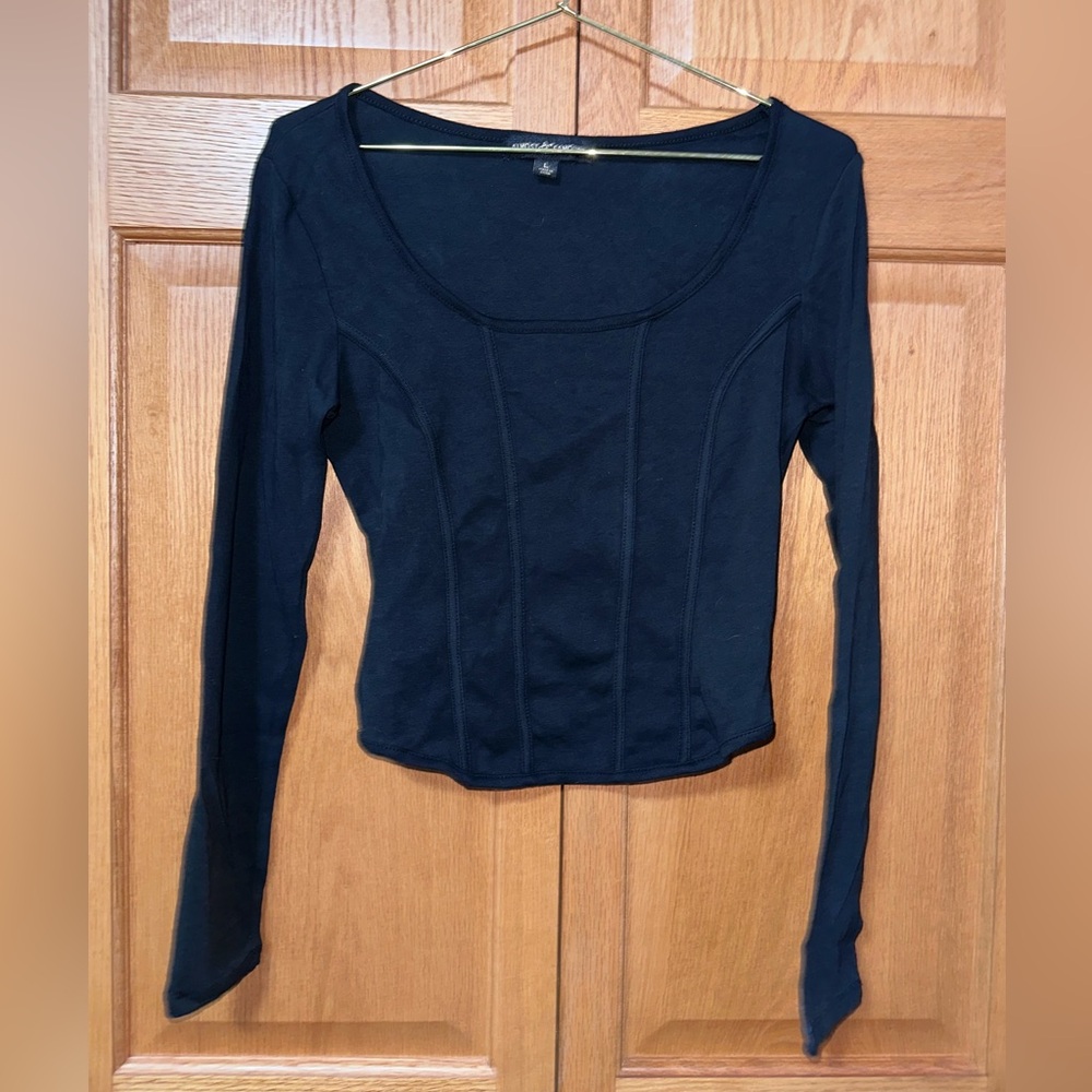 Women’s Tight Black Long Sleeve Top